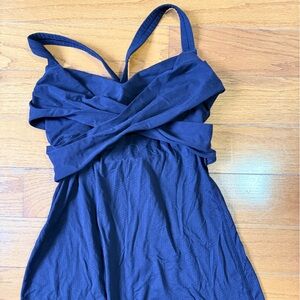 Elegant  Black lululemon Wrap top